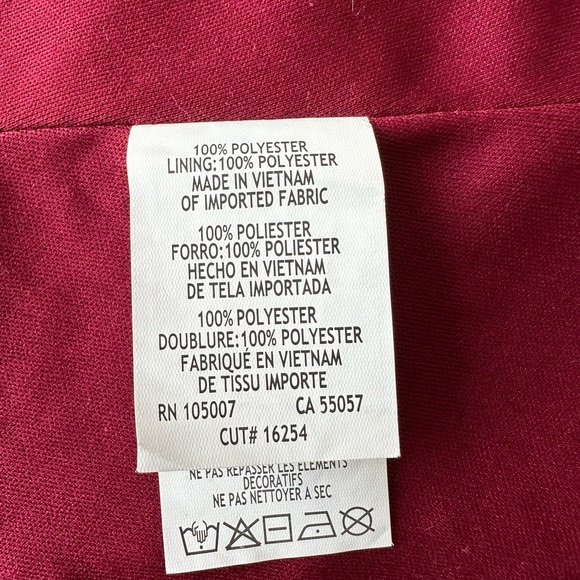 Marina Stylish floor length evening gown.Size 10. - Picture 16 of 16